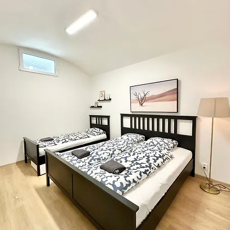 The Little Peaceful Retreat Near Center Apartamento Praga