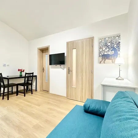 The Little Peaceful Retreat Near Center Apartman *