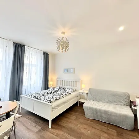 Apartamento The Little Peaceful Retreat Near Center Praga