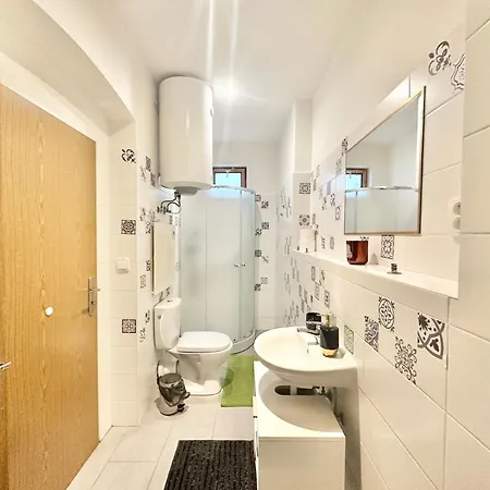 The Little Peaceful Retreat Near Center Apartamento Praga