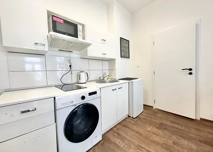 The Little Peaceful Retreat Near Center * פראג